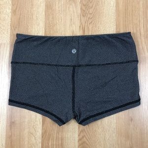 Lululemon Yoga Shorts NWOT